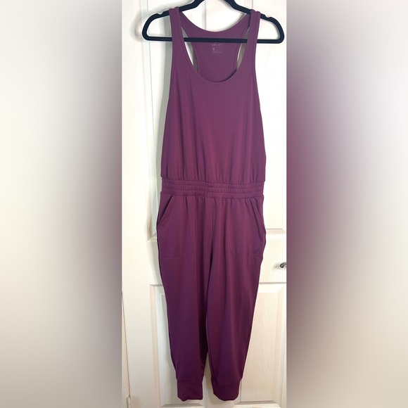 Nike Pants - “Nike” Women's Dri-fit Burgundy Racerback Jumper w/ Elastic Waist & Pockets